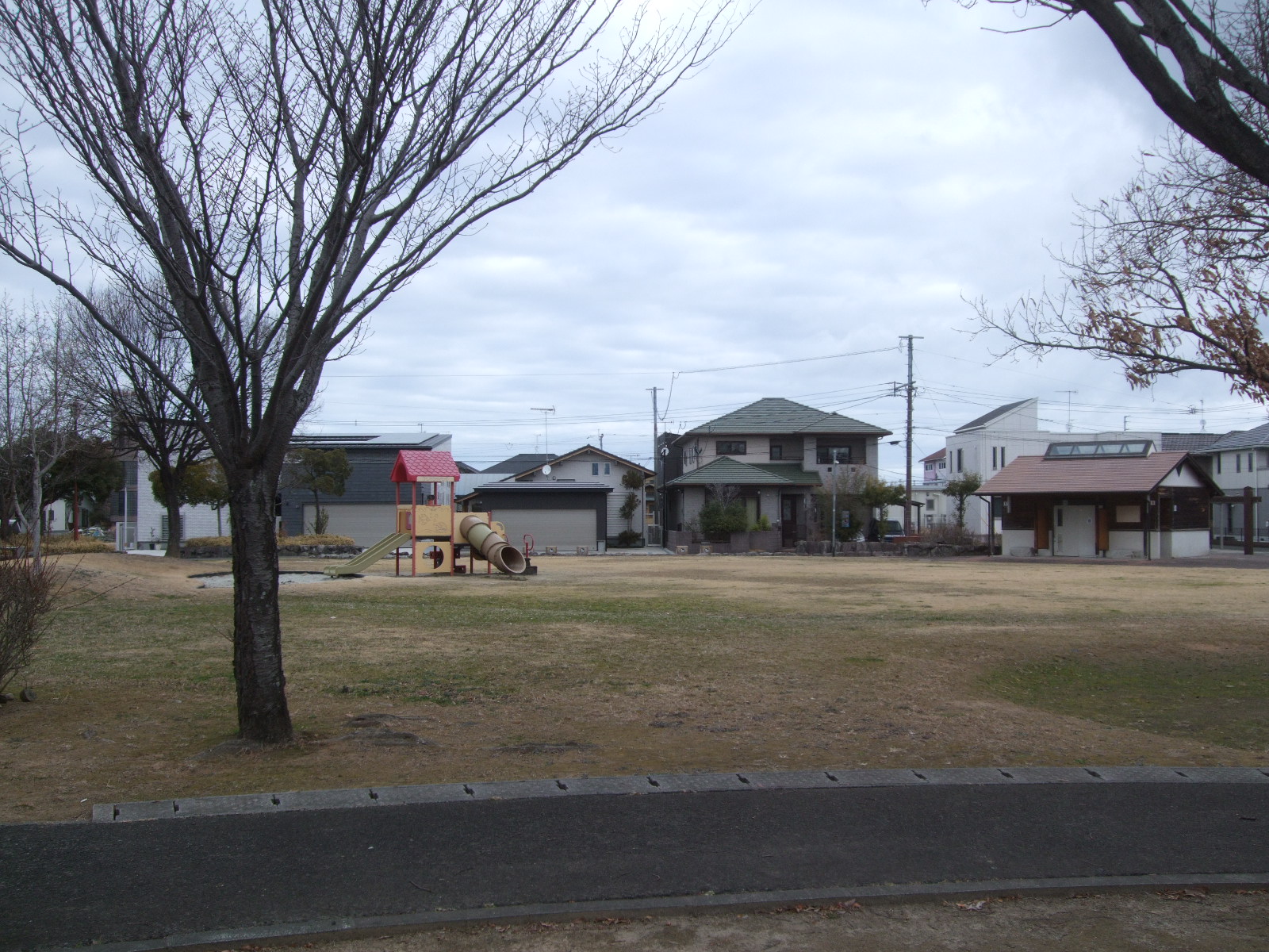 公社第4号遊戯施設更新工事